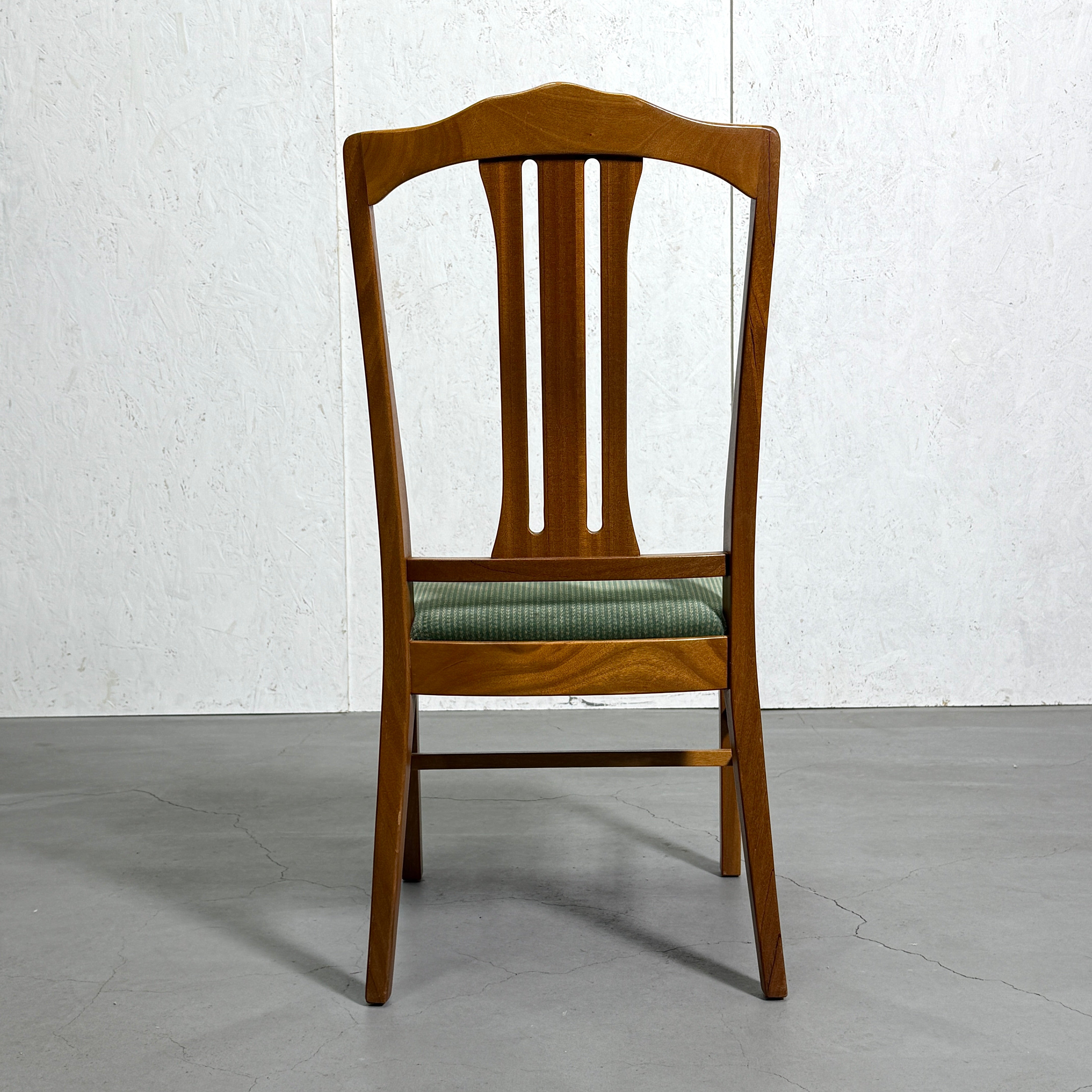 Parker Knoll(パーカーノール) ダイニングチェア (302) Parker Knoll(パーカーノール) / DINING CHAIR ダイニングチェア