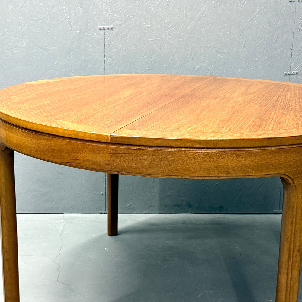 
                      
                        Nathan(ネイサン) / EXTENSION ROUND TABLE エクステンション ラウンドテーブル (402)
                      
                    