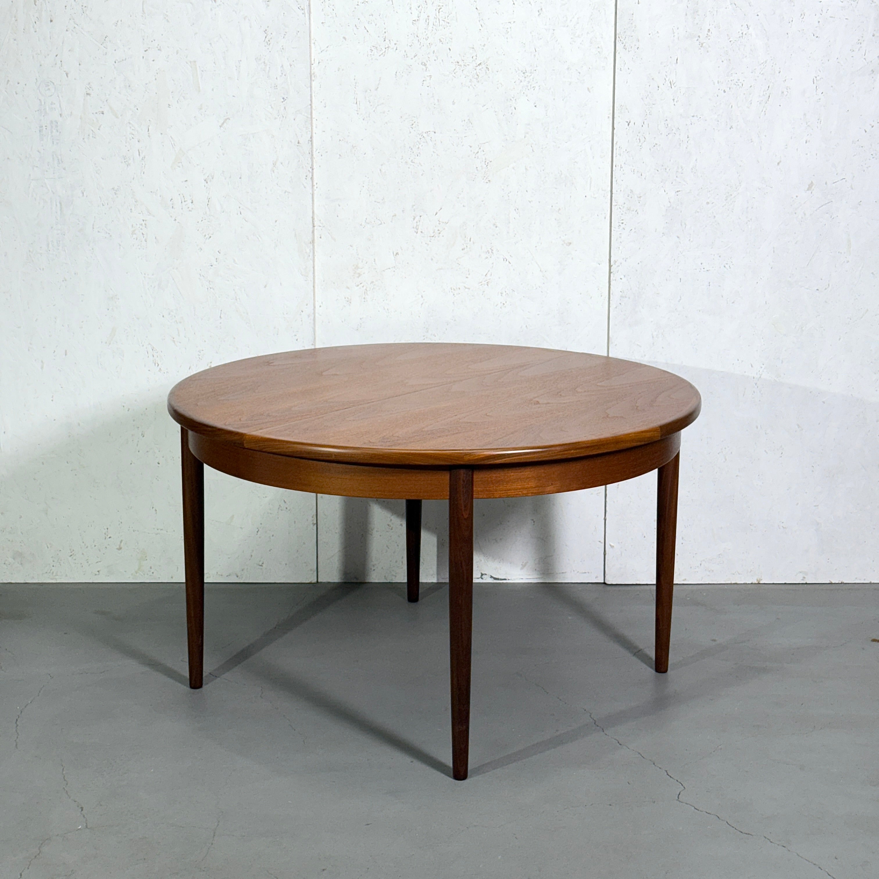 ダイニングテーブル – NONOR FURNITURE