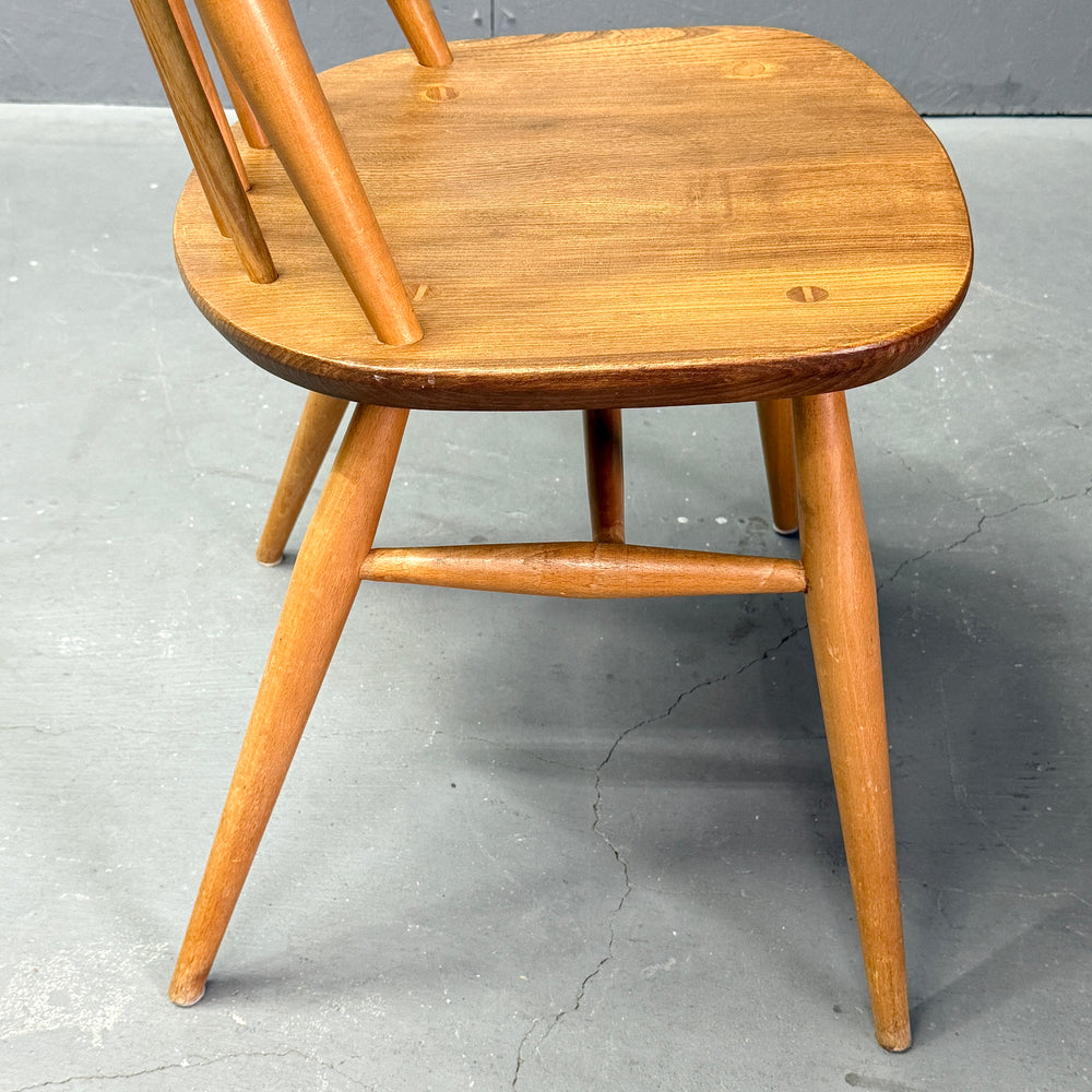
                      
                        ERCOL(アーコール) / GOLDSMITH CHAIR ゴールドスミスチェア (501)
                      
                    