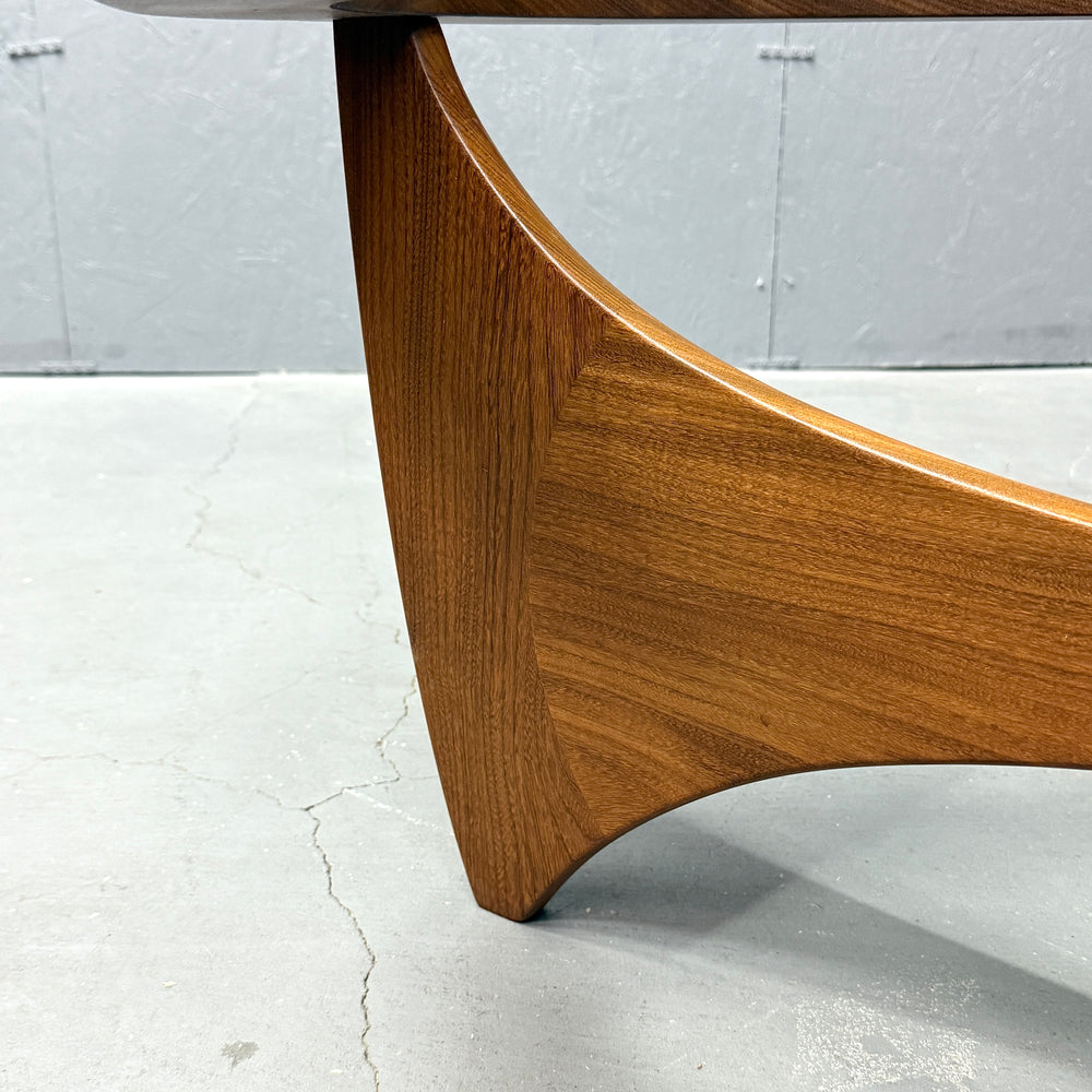 
                      
                        G-PLAN(ジープラン) / Astro oval coffee table アストロ オーバルコーヒーテーブル (502)
                      
                    