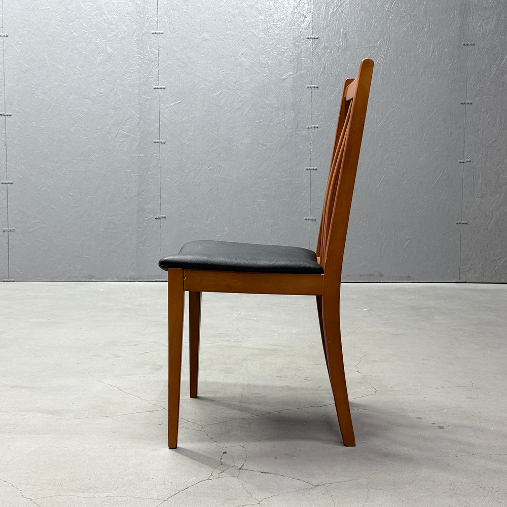 
                      
                        Vintage dining chair 英国ヴィンテージ ダイニングチェア (401)
                      
                    
