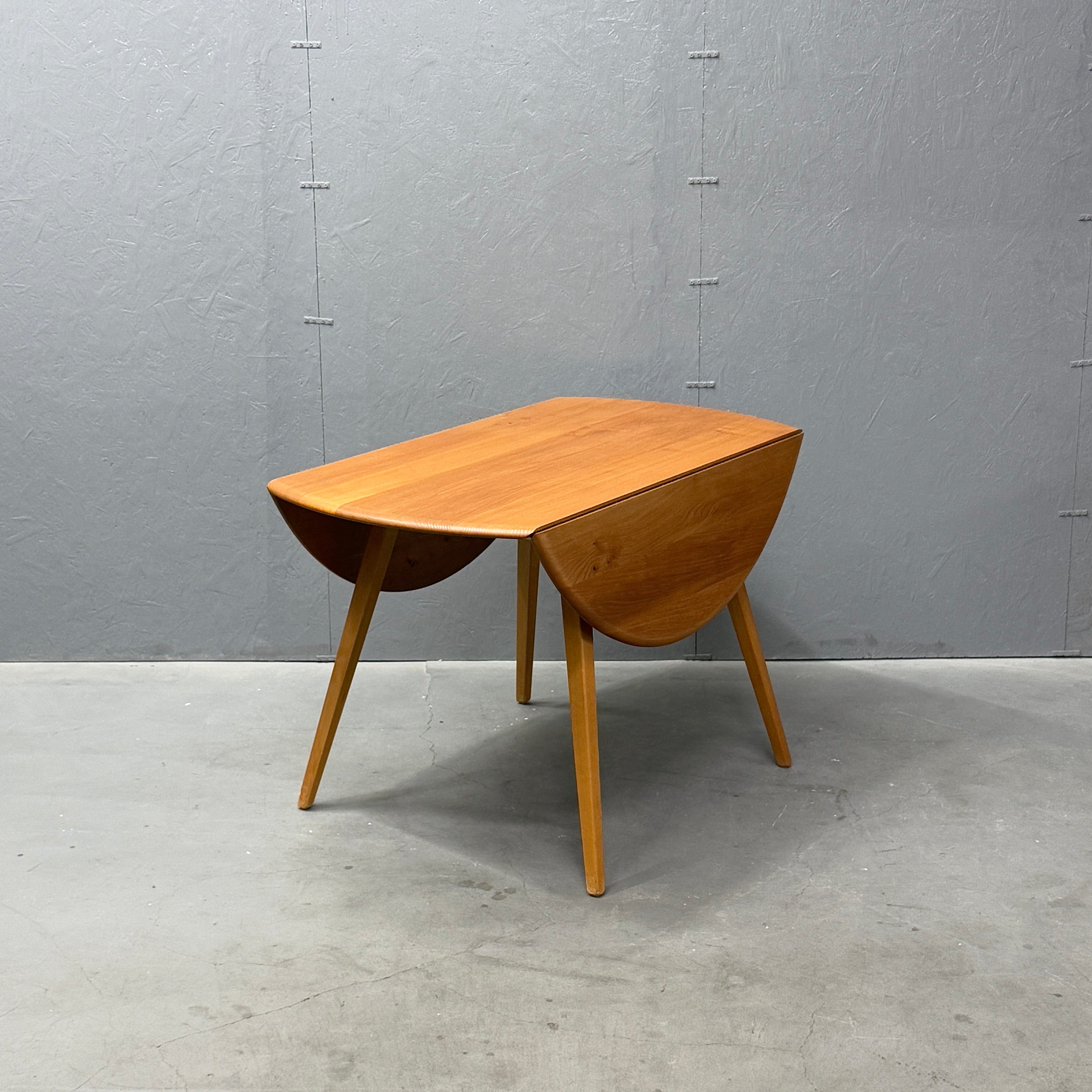 ERCOL(アーコール) / DROP LEAF ROUND TABLE ドロップリーフ ラウンド