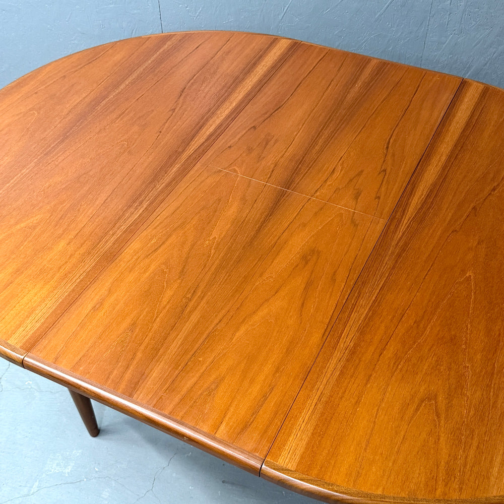 
                      
                        G-PLAN(ジープラン) / Fresco ROUND TABLE フレスコ ラウンドエクステンション ダイニングテーブル (503)
                      
                    