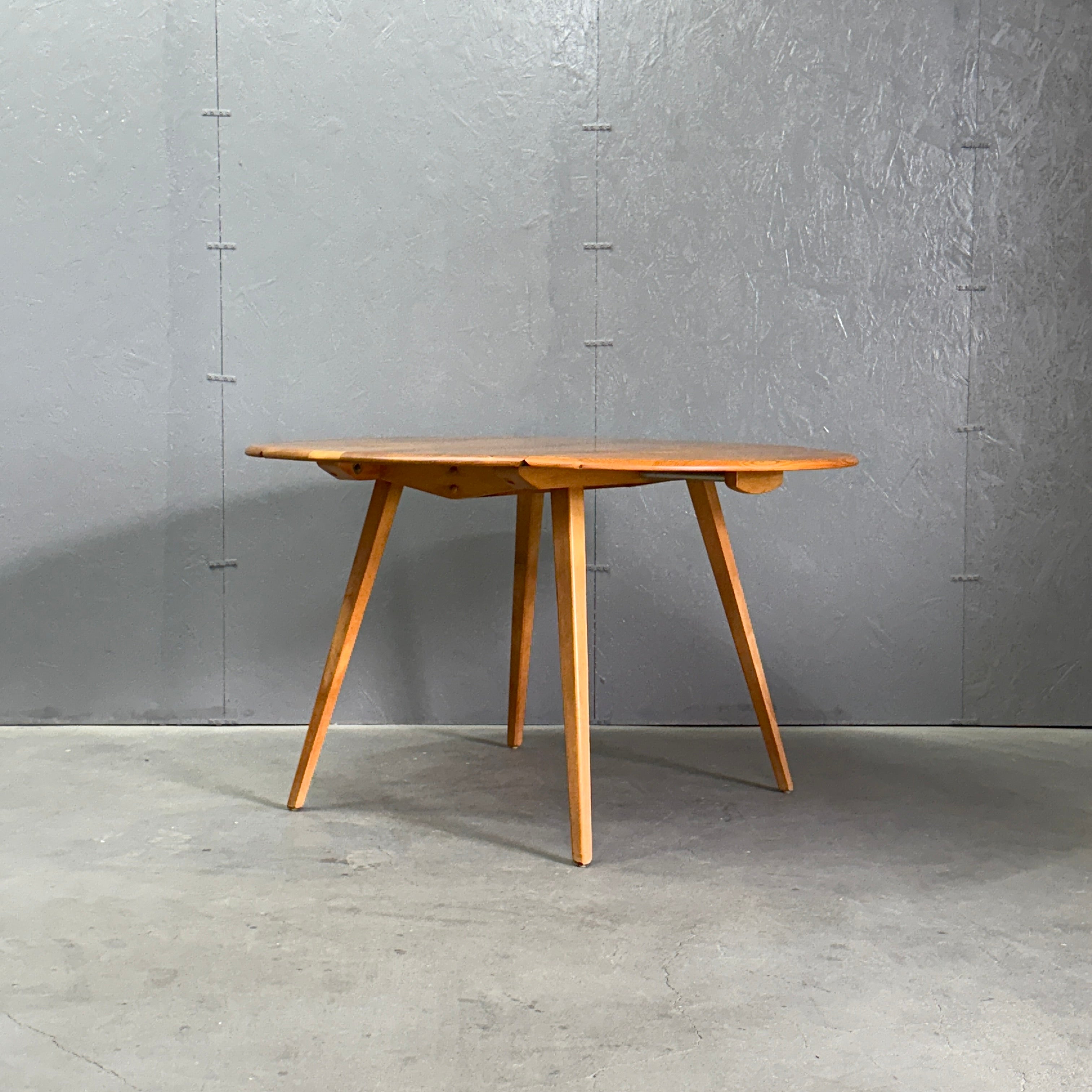 ERCOL(アーコール) / DROP LEAF ROUND TABLE ドロップリーフ ラウンド