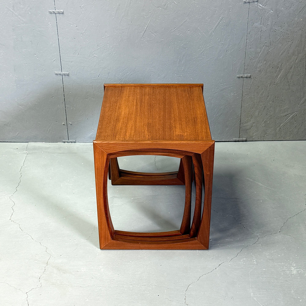 
                      
                        G-PLAN(ジープラン) / QUADRILLE NEST TABLE クアドリル ネストテーブル (2)
                      
                    