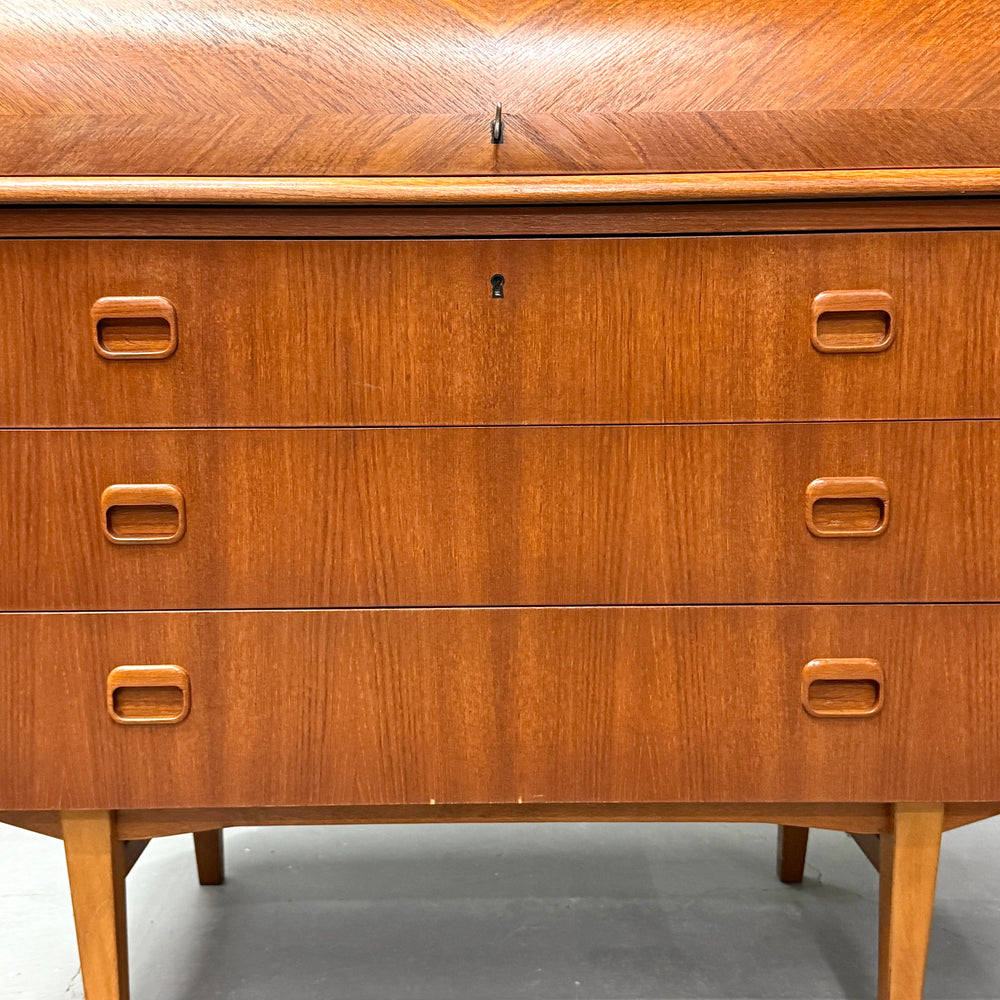 
                      
                        Vintage Roll-Top Writing Bureau ライティングビューロー
                      
                    