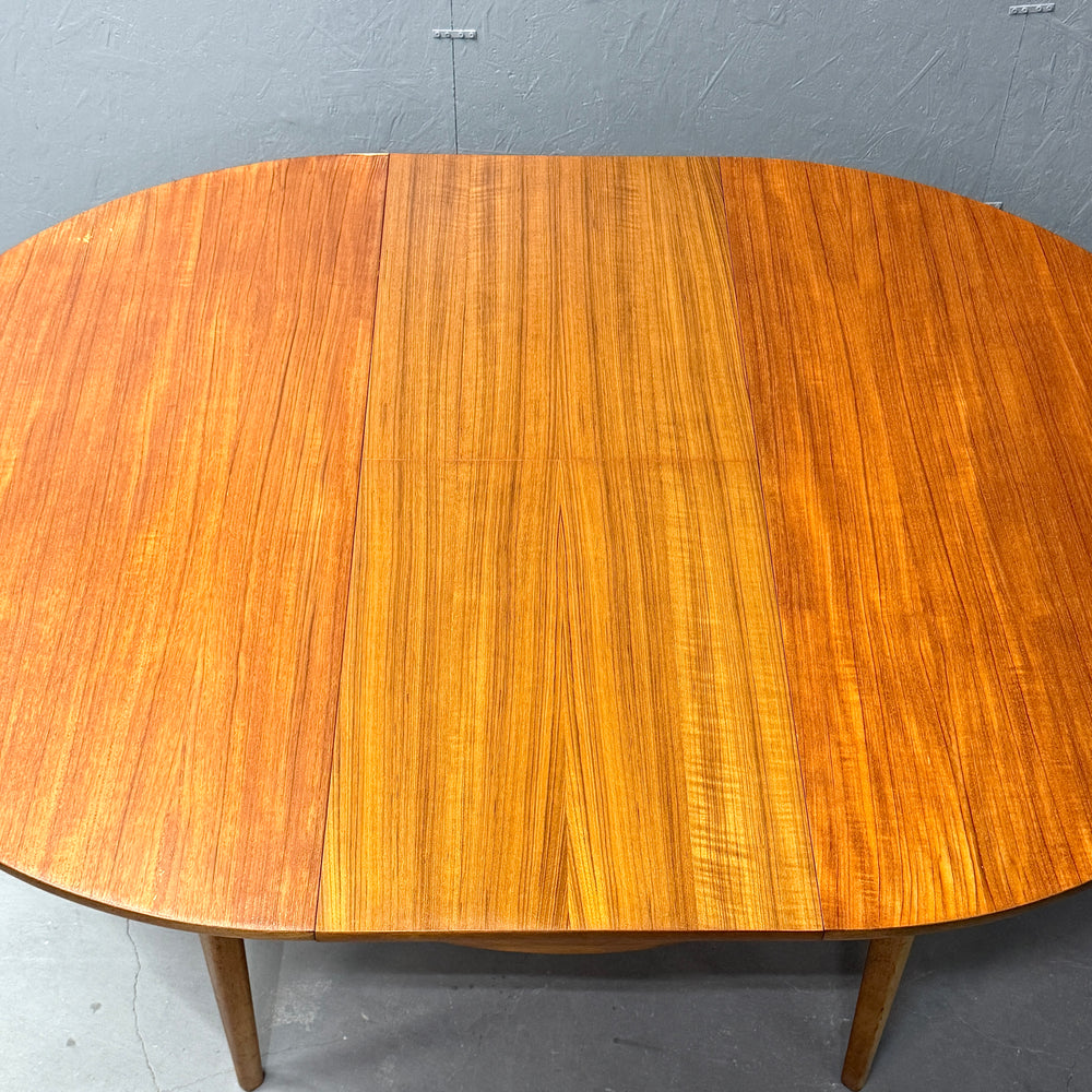 
                      
                        SUTCLIFFE OF TODMORDEN / Extension round table エクステンション ラウンドテーブル(501)
                      
                    