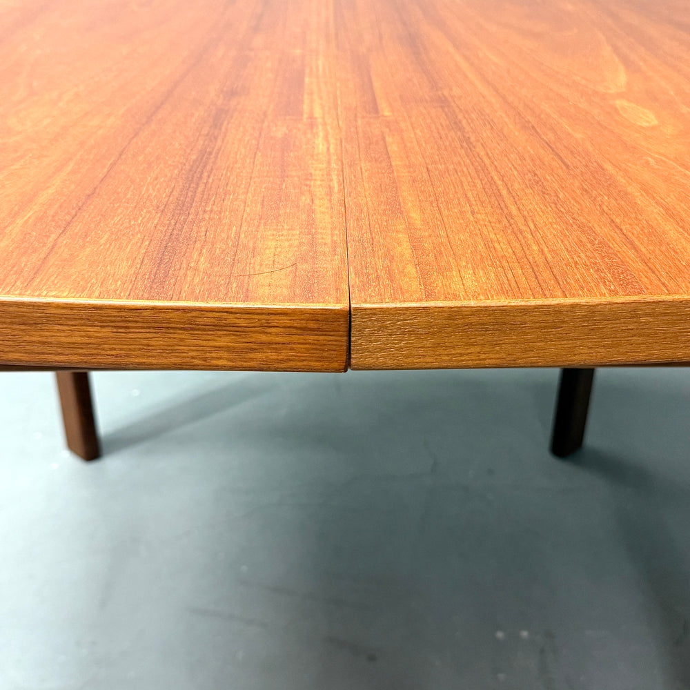 
                      
                        G-PLAN(ジープラン) / SIERRA EXTENSION SQUARE TABLE シエラ エクステンション スクエアテーブル (501)
                      
                    