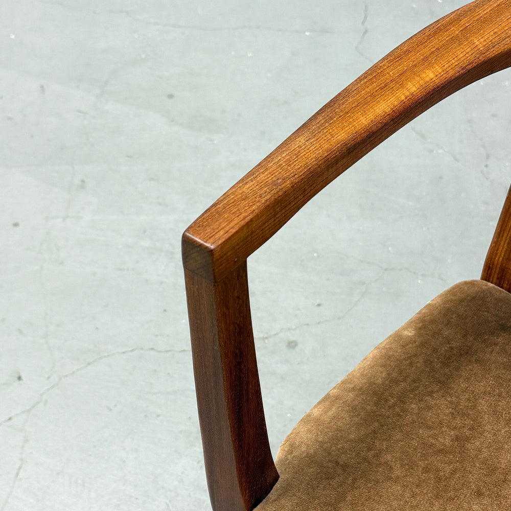 
                      
                        G-PLAN(ジープラン) / Fresco X-back Chair フレスコ エックスバックチェア (405)
                      
                    