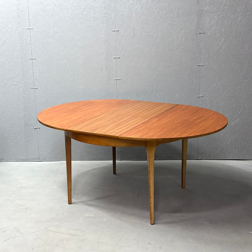 
                      
                        SUTCLIFFE OF TODMORDEN / Extension round table エクステンション ラウンドテーブル(501)
                      
                    