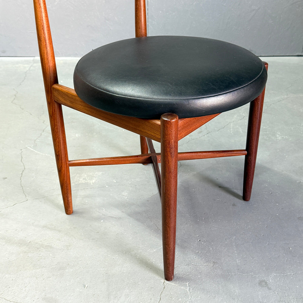 
                      
                        G-PLAN(ジープラン) / FRESCO CIRCULAR CHAIR フレスコ サーキュラーチェア (504)
                      
                    