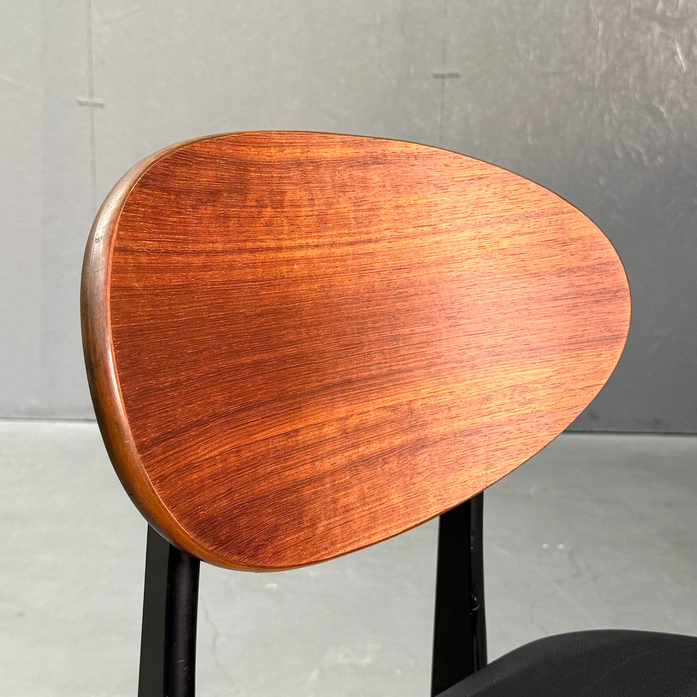 
                      
                        Beautility (ビューティリティ) / Vintage chair ヴィンテージ ダイニングチェア (4)
                      
                    