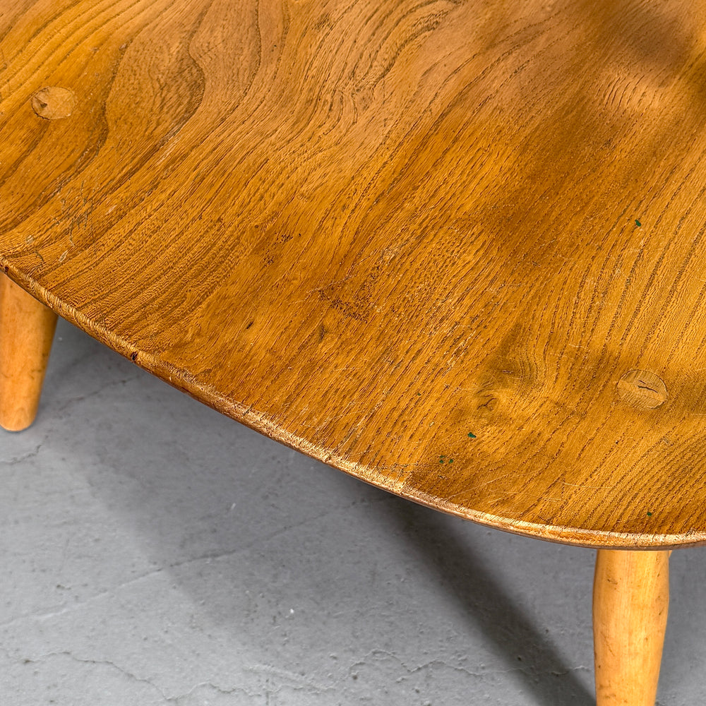 
                      
                        ERCOL(アーコール) COWHORN CHAIR / カウホーンチェア (301)
                      
                    