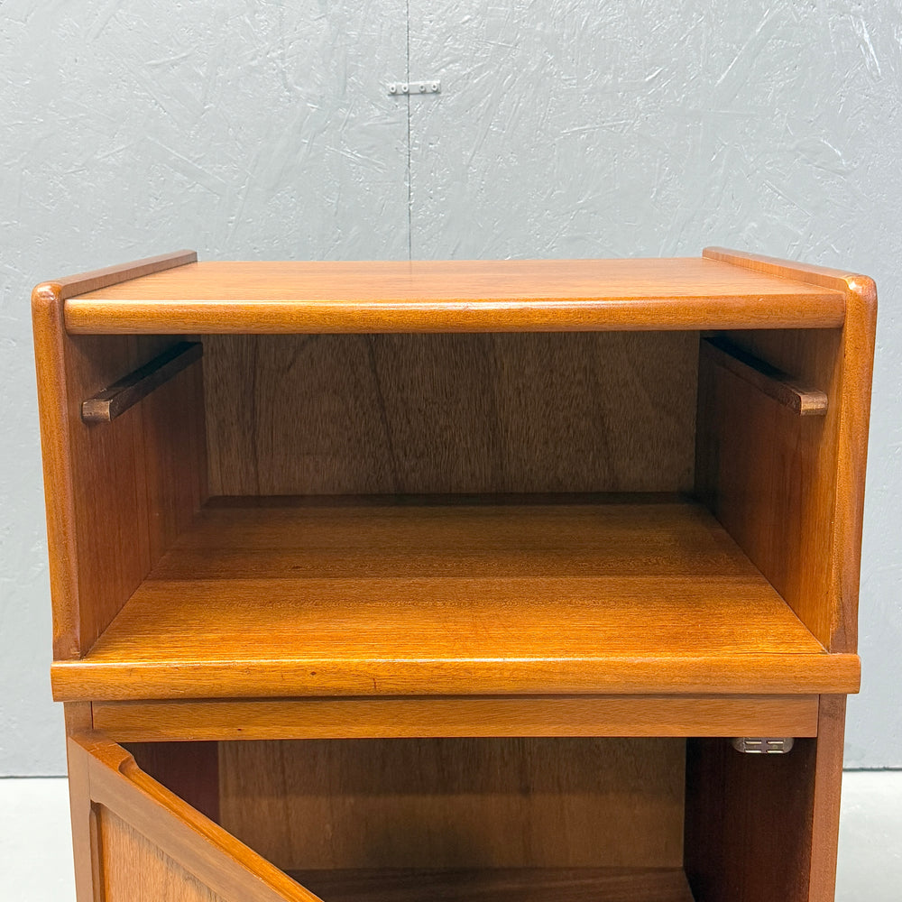 
                      
                        Nathan(ネイサン) / VINTAGE Small Cabinet
                      
                    