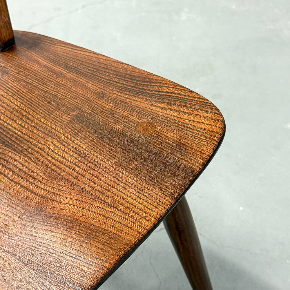 
                      
                        ERCOL(アーコール) / HOOP BACK CHAIR 4本 フープバックチェア (404)
                      
                    