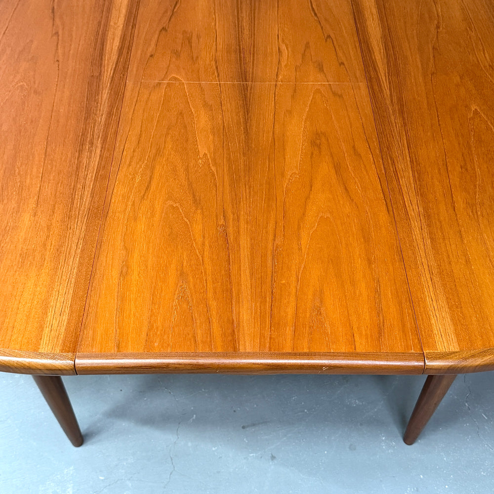 
                      
                        G-PLAN(ジープラン) / Fresco ROUND TABLE フレスコ ラウンドエクステンション ダイニングテーブル (503)
                      
                    