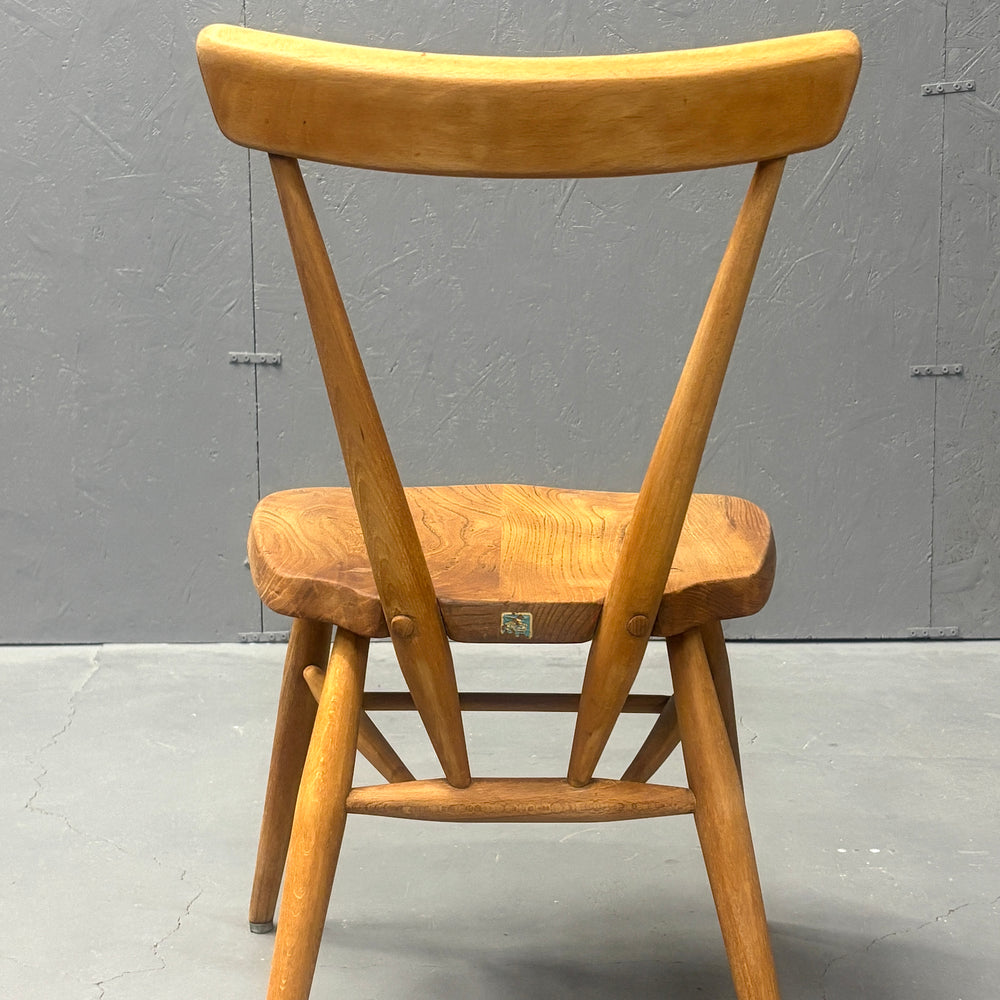 
                      
                        ERCOL(アーコール) / STACKING CHAIR スタッキングチェア (304)
                      
                    
