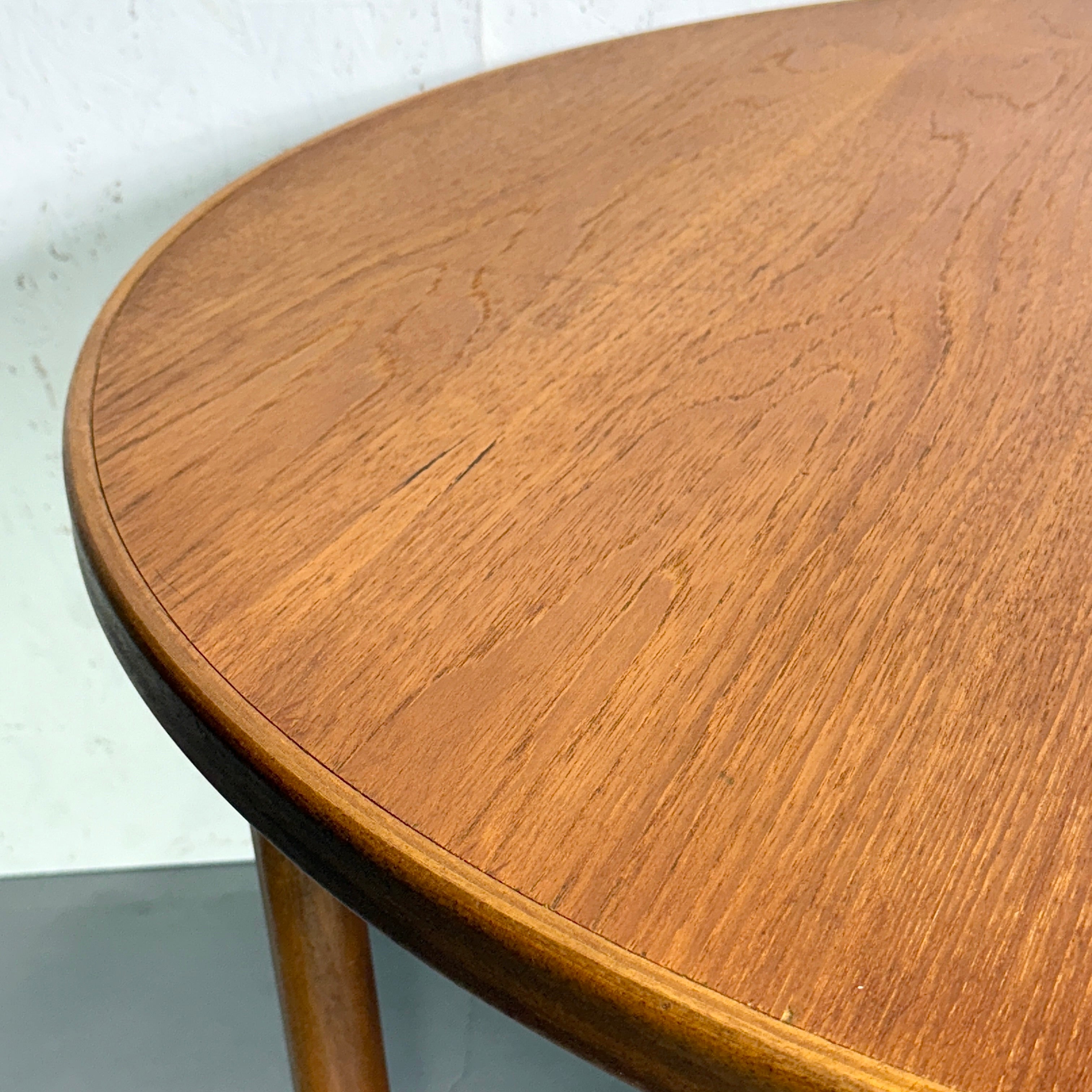 A.H.McINTOSH(マッキントッシュ) / ROUND TABLE ラウンド