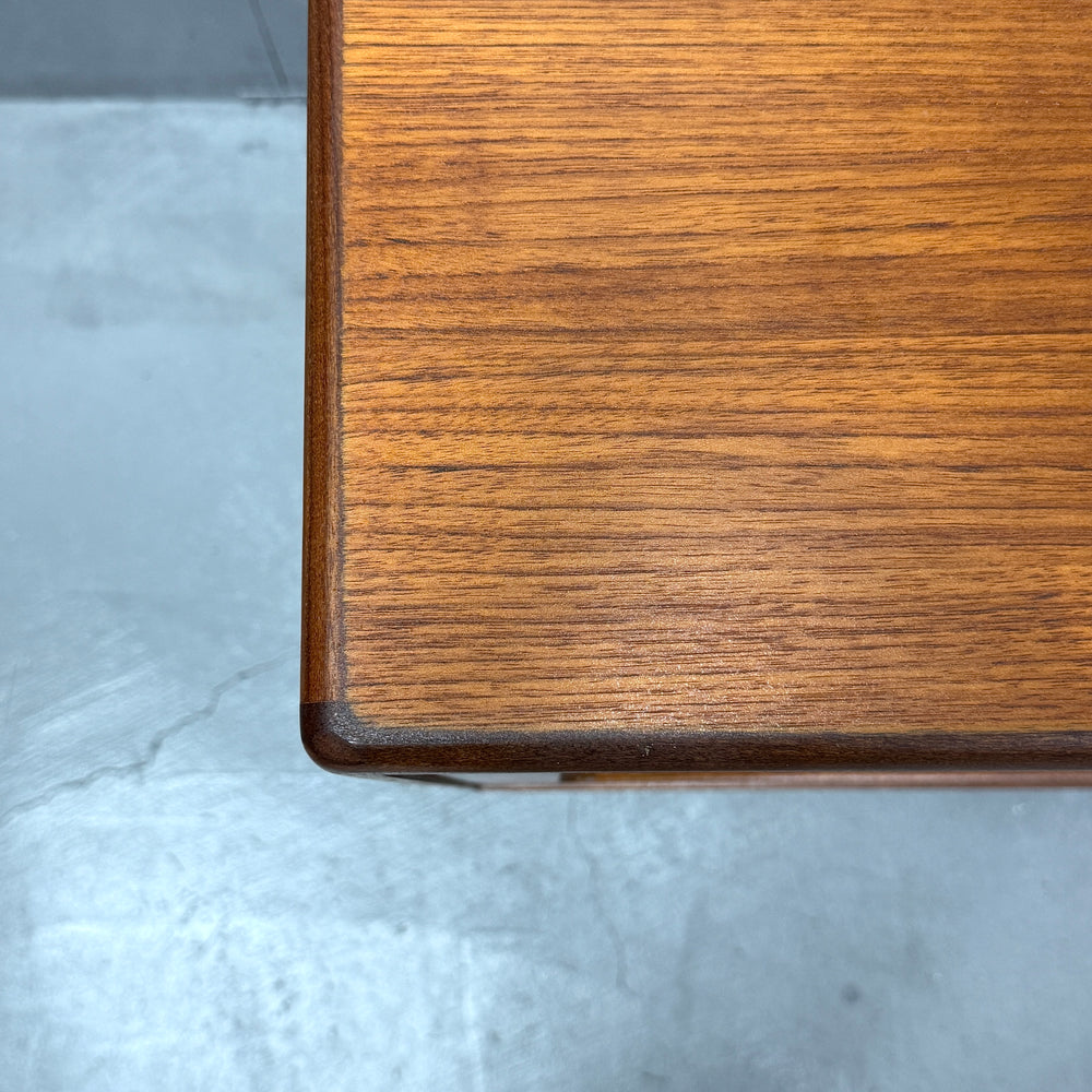 
                      
                        G-PLAN(ジープラン) / Fresco Long Jhon Sideboard フレスコ ロングジョン サイドボード (401)
                      
                    