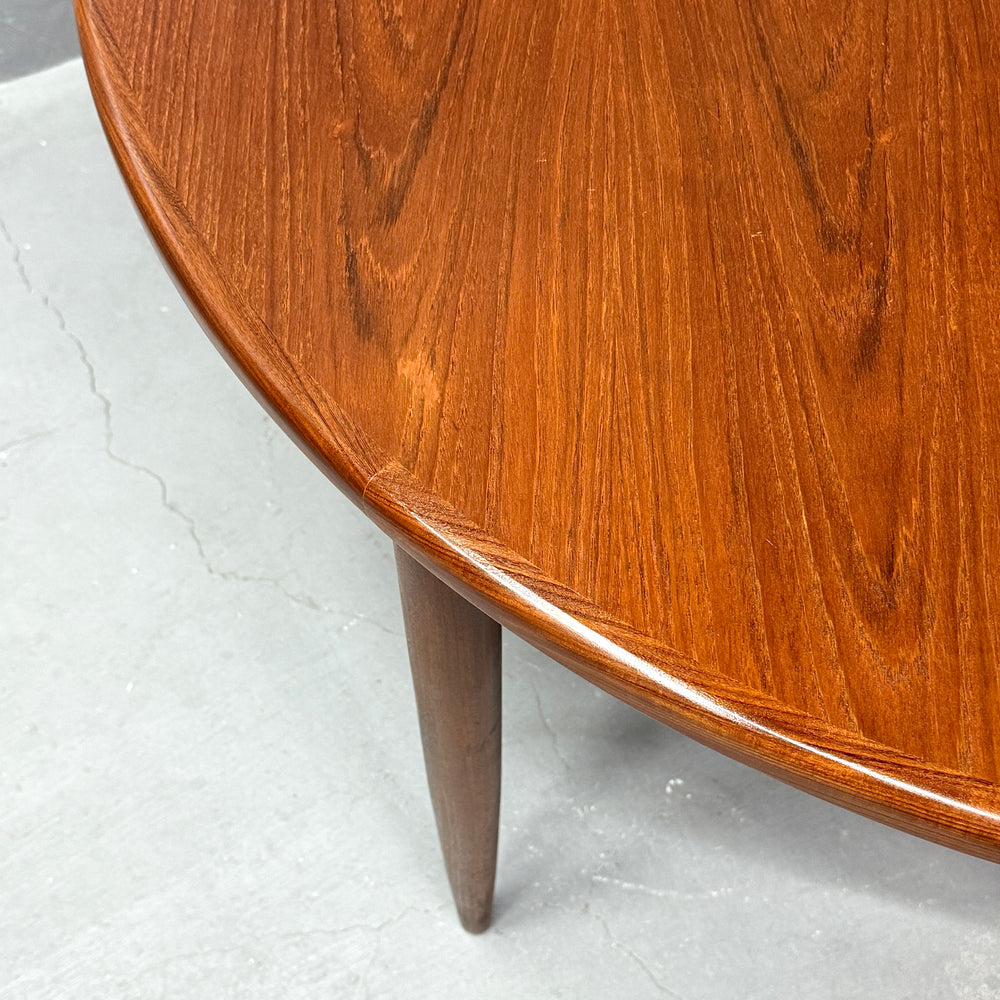 
                      
                        G-PLAN(ジープラン) / Fresco ROUND TABLE フレスコ ラウンドエクステンション ダイニングテーブル (506)
                      
                    