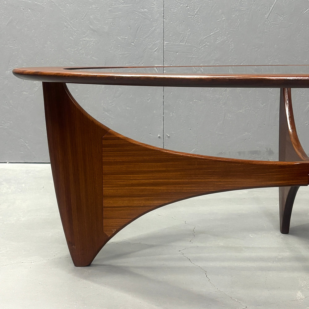 
                      
                        G-PLAN(ジープラン) / Astro oval coffee table アストロ オーバルコーヒーテーブル (403)
                      
                    