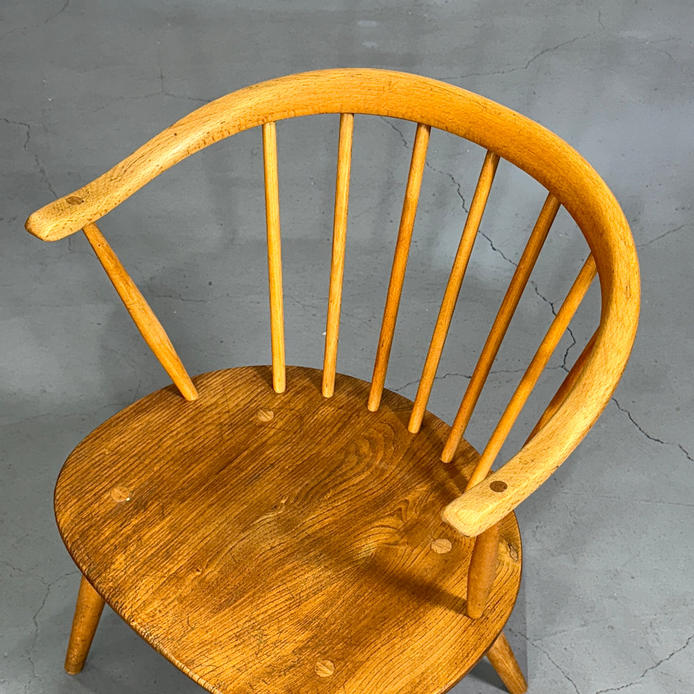
                      
                        ERCOL(アーコール) COWHORN CHAIR / カウホーンチェア (302)
                      
                    