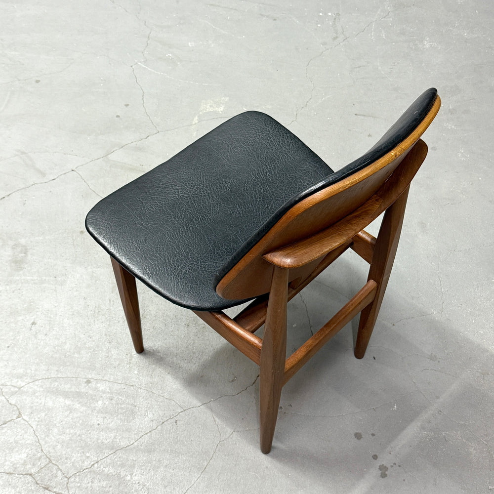 
                      
                        Elliots of Newbury(EON) / VINTAGE CHAIR ヴィンテージチェア (503)
                      
                    