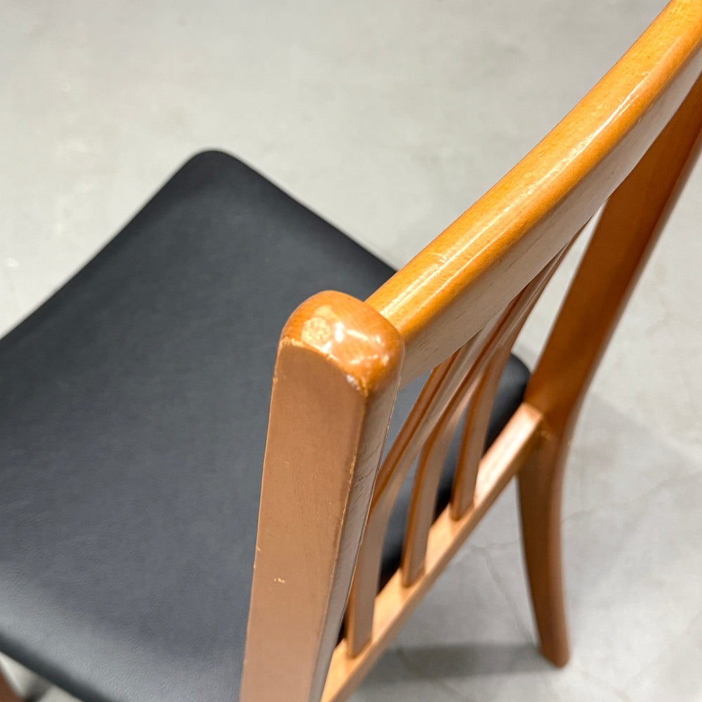 
                      
                        Vintage dining chair 英国ヴィンテージ ダイニングチェア (402)
                      
                    