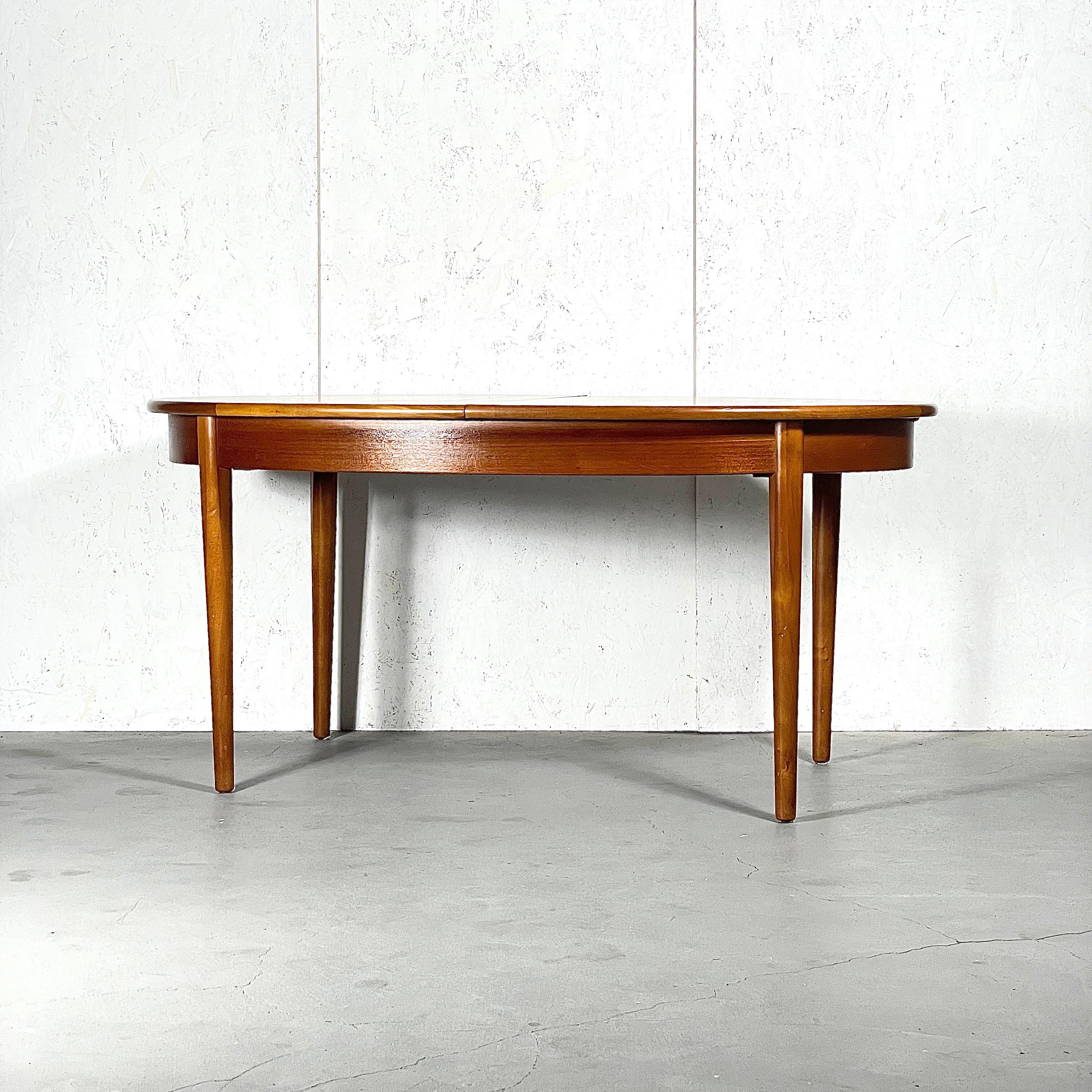 Jentique/ジェンティーク　ラウンドエクステンションテーブル Jentique/ジェンティーク ラウンドエクステンションテーブル