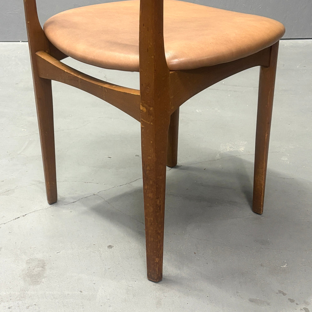 
                      
                        Nathan(ネイサン) / DINING CHAIR ダイニングチェア (401)
                      
                    