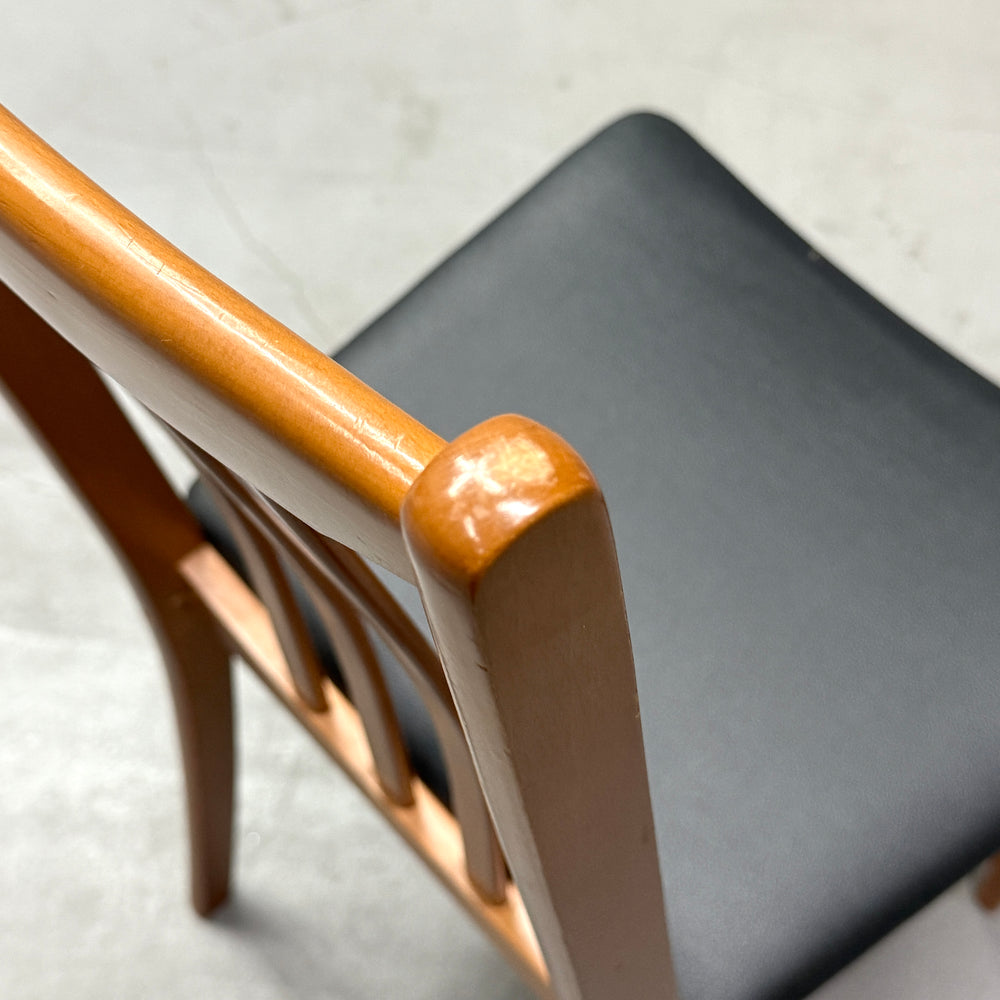 
                      
                        Vintage dining chair 英国ヴィンテージ ダイニングチェア (402)
                      
                    