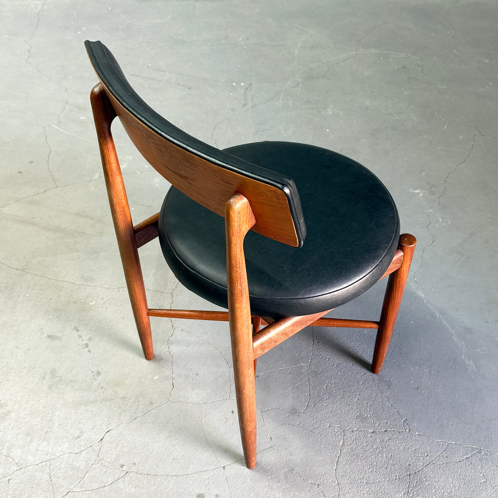 
                      
                        G-PLAN(ジープラン) / FRESCO CIRCULAR CHAIR フレスコ サーキュラーチェア (502)
                      
                    