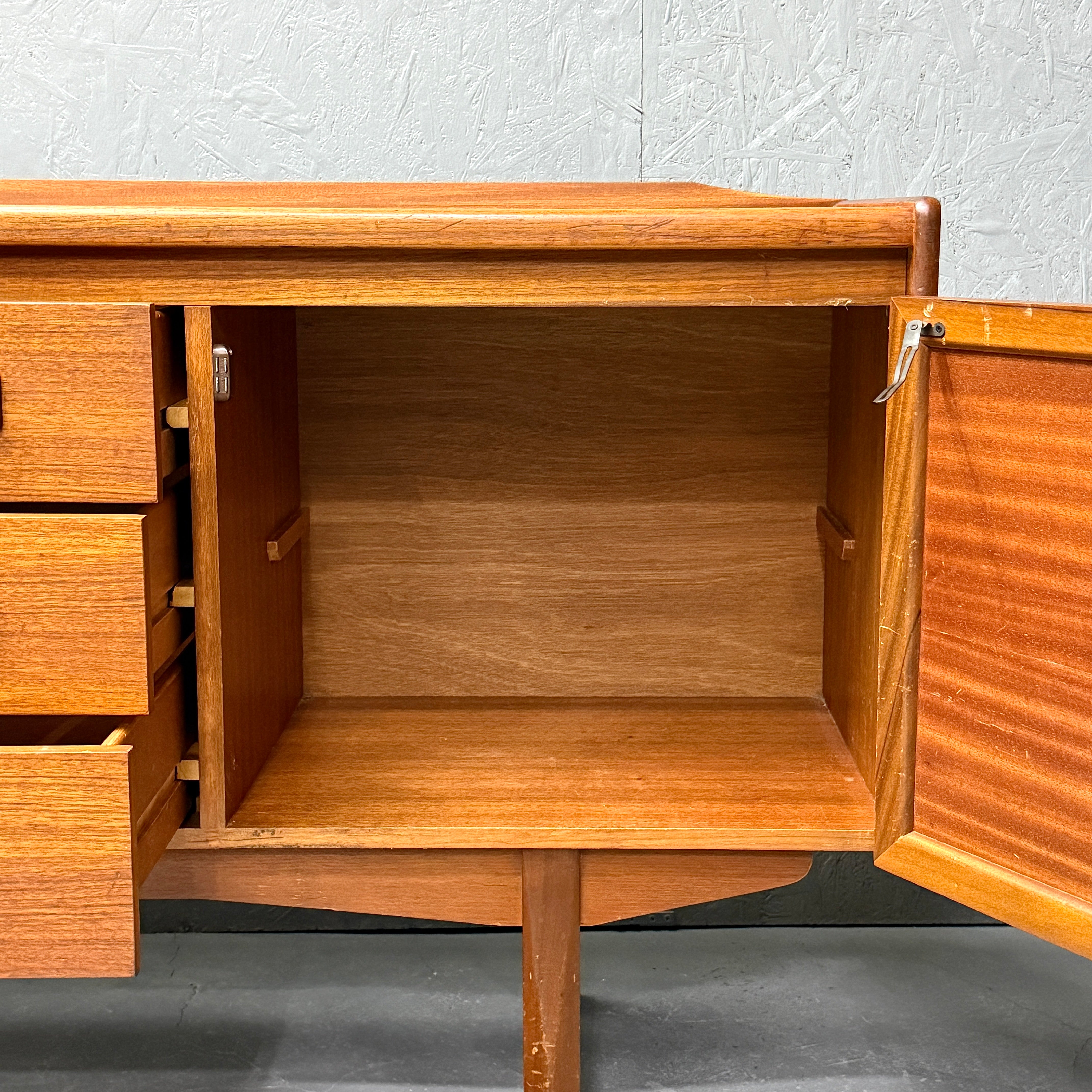 William Lawrence/ウィリアム・ローレンス サイドボード William Lawrence (ウィリアム・ローレンス) / Vintage SIDEBOARD