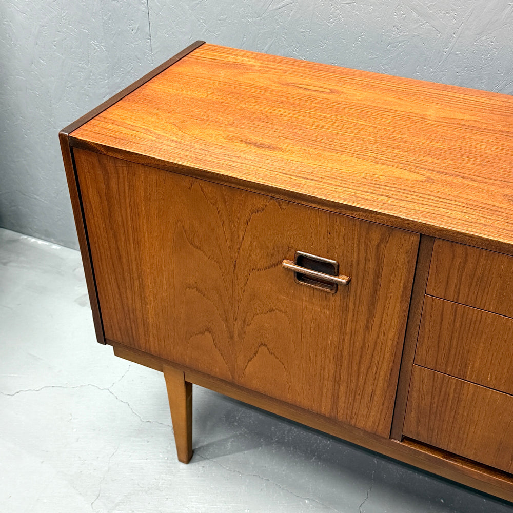 
                      
                        Nathan(ネイサン) / VINTAGE SIDEBOARD ヴィンテージ サイドボード (401)
                      
                    