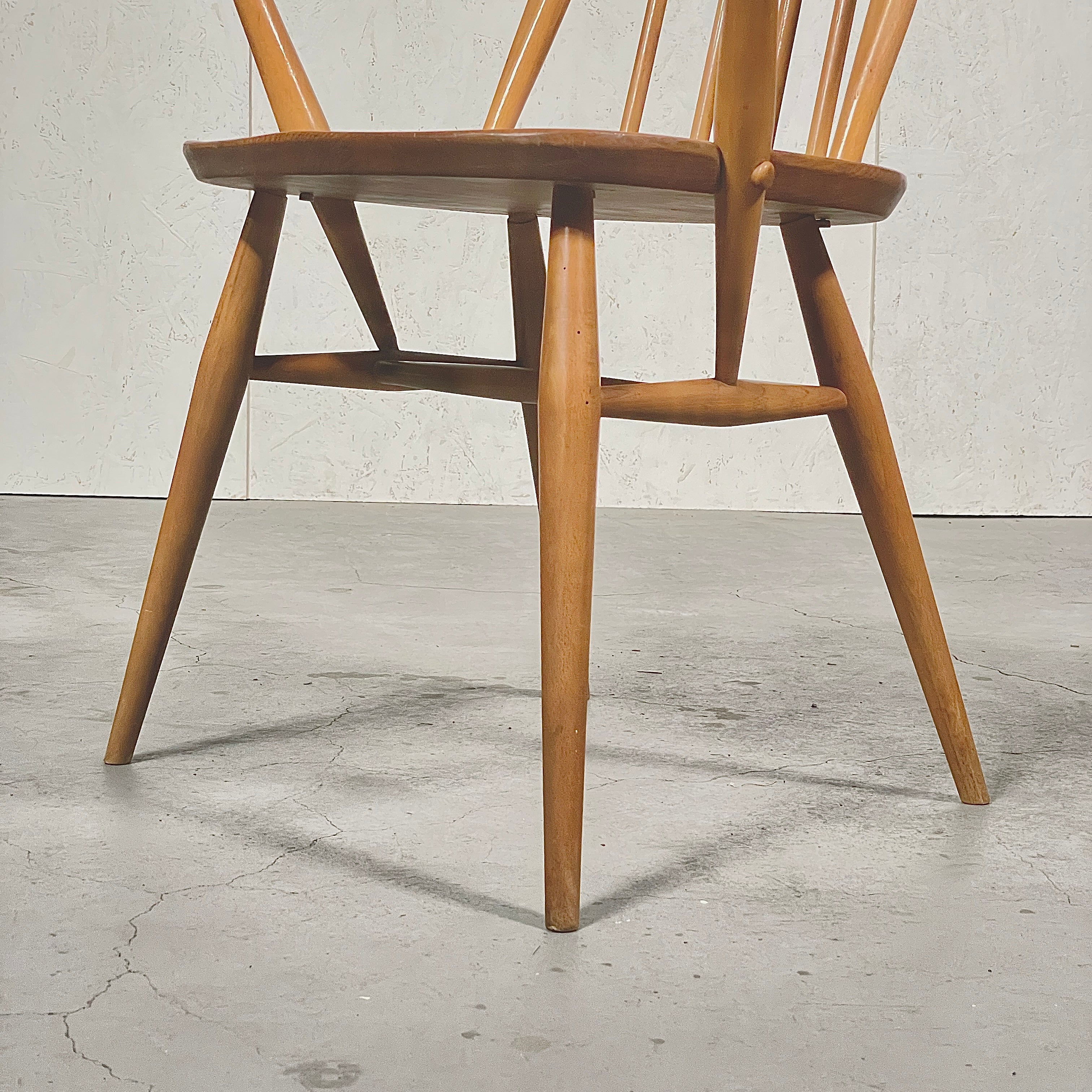 ERCOL(アーコール) / QUAKER アーム クエーカーチェア (602) ERCOL(アーコール) / QUAKER アーム クエーカーチェア (602) ERCOL