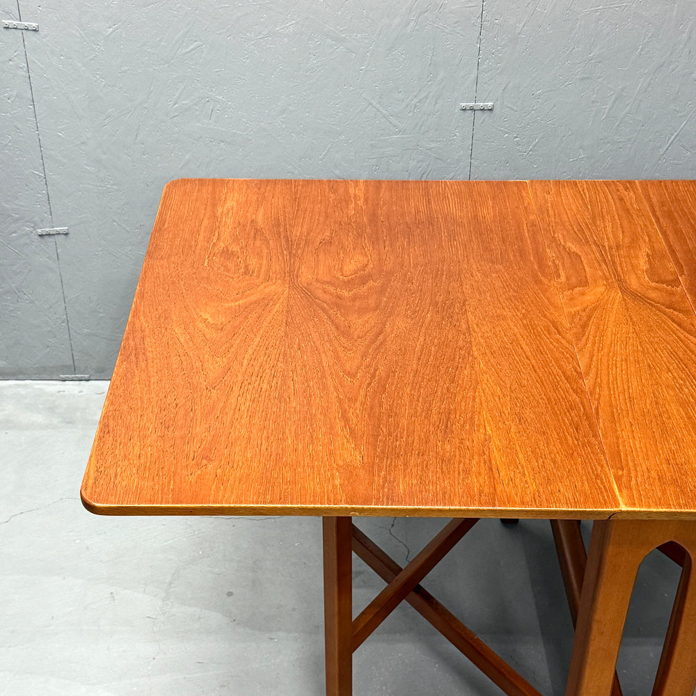 
                      
                        Jentique(ジェンティーク) / SQUARE DROP LEAF GATELEG TABLE スクエア ドロップリーフ ゲートレッグテーブル (401)
                      
                    