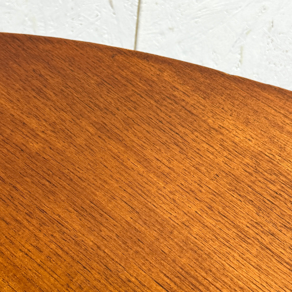 
                      
                        GREAVES & THOMAS / OVAL DINING TABLE オーバルダイニングテーブル (301)
                      
                    