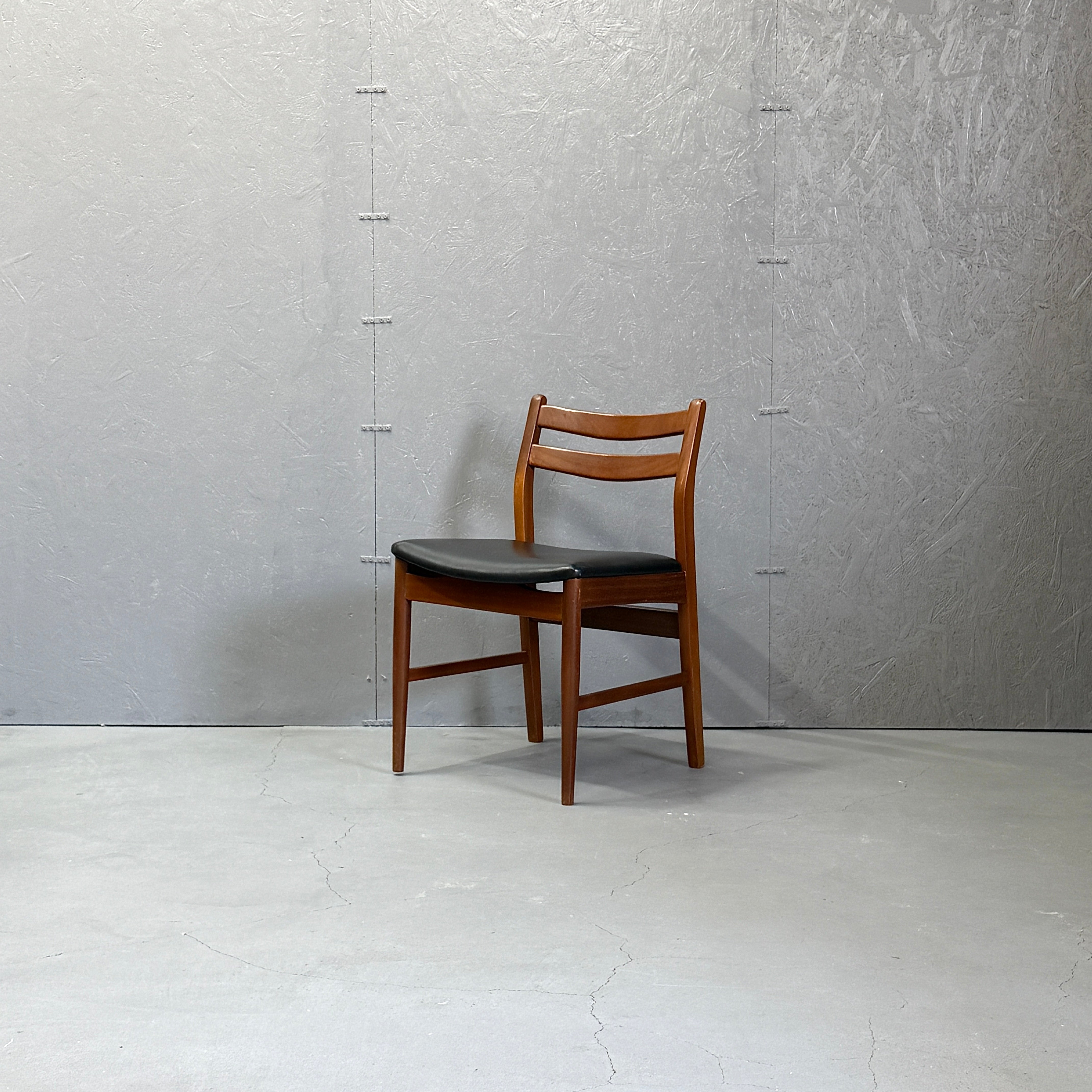 Jentique – NONOR FURNITURE