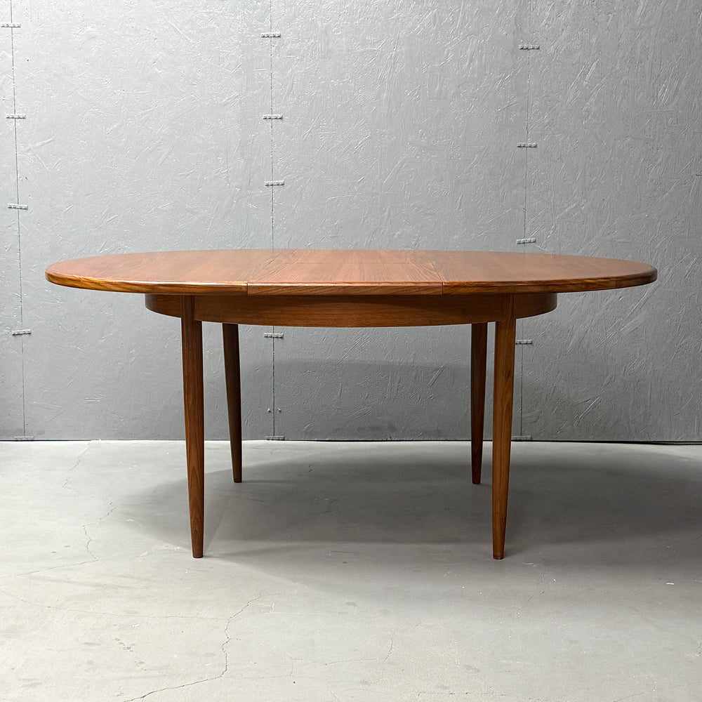 
                      
                        G-PLAN(ジープラン) / Fresco ROUND TABLE フレスコ ラウンドエクステンション ダイニングテーブル (504)
                      
                    