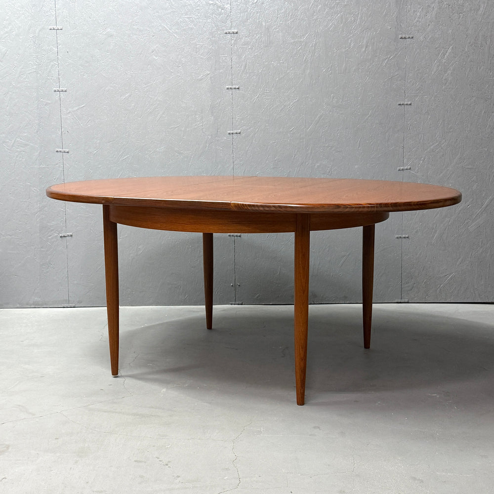 
                      
                        G-PLAN(ジープラン) / Fresco ROUND TABLE フレスコ ラウンドエクステンション ダイニングテーブル (502)
                      
                    