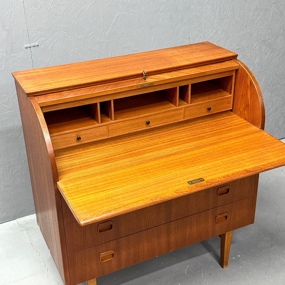 
                      
                        Vintage Roll-Top Writing Bureau ライティングビューロー
                      
                    