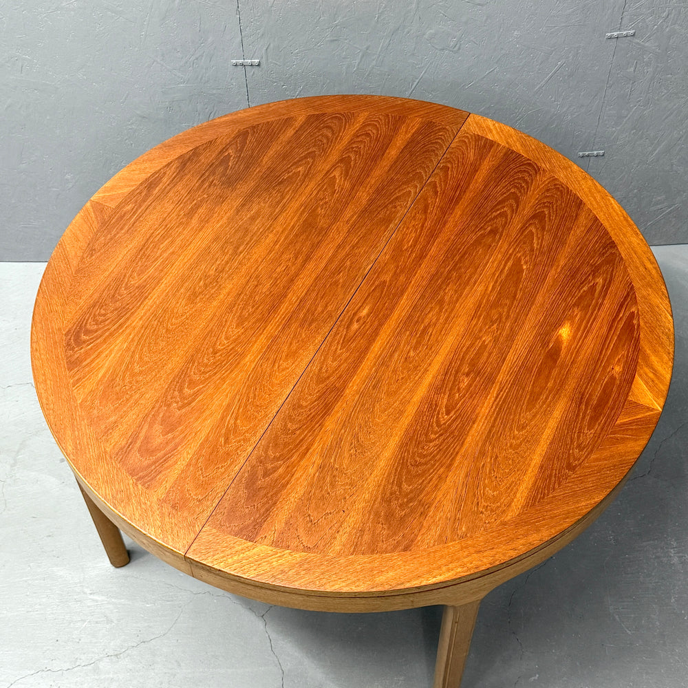 
                      
                        Nathan(ネイサン) / EXTENSION ROUND TABLE エクステンション ラウンドテーブル (401)
                      
                    