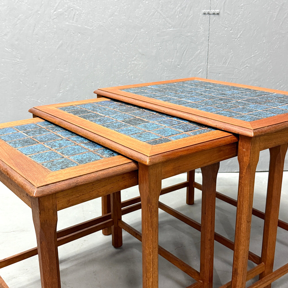 
                      
                        MOBELFABRIKKEN TOFTEN(モーベルファブリッケン・トフテン) / Tiletop nest table タイルトップ テストテーブル (502)
                      
                    