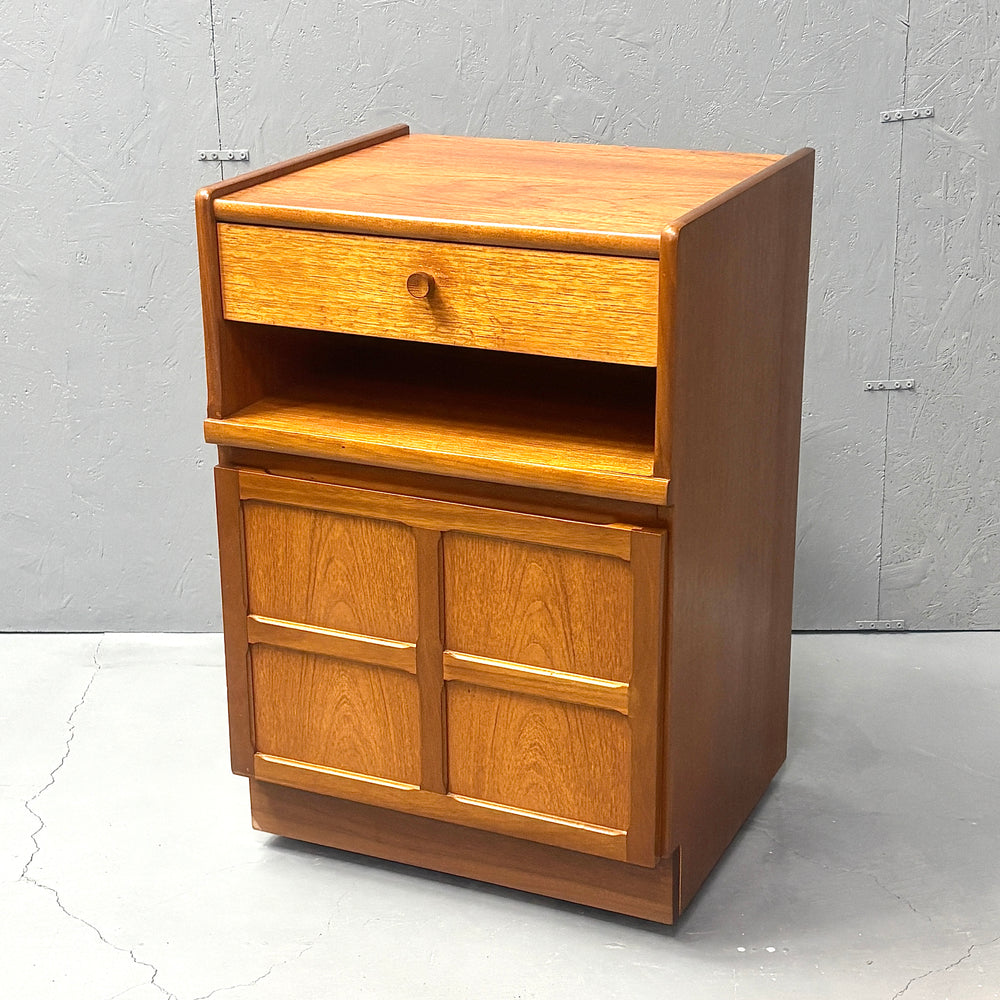 
                      
                        Nathan(ネイサン) / VINTAGE Small Cabinet
                      
                    