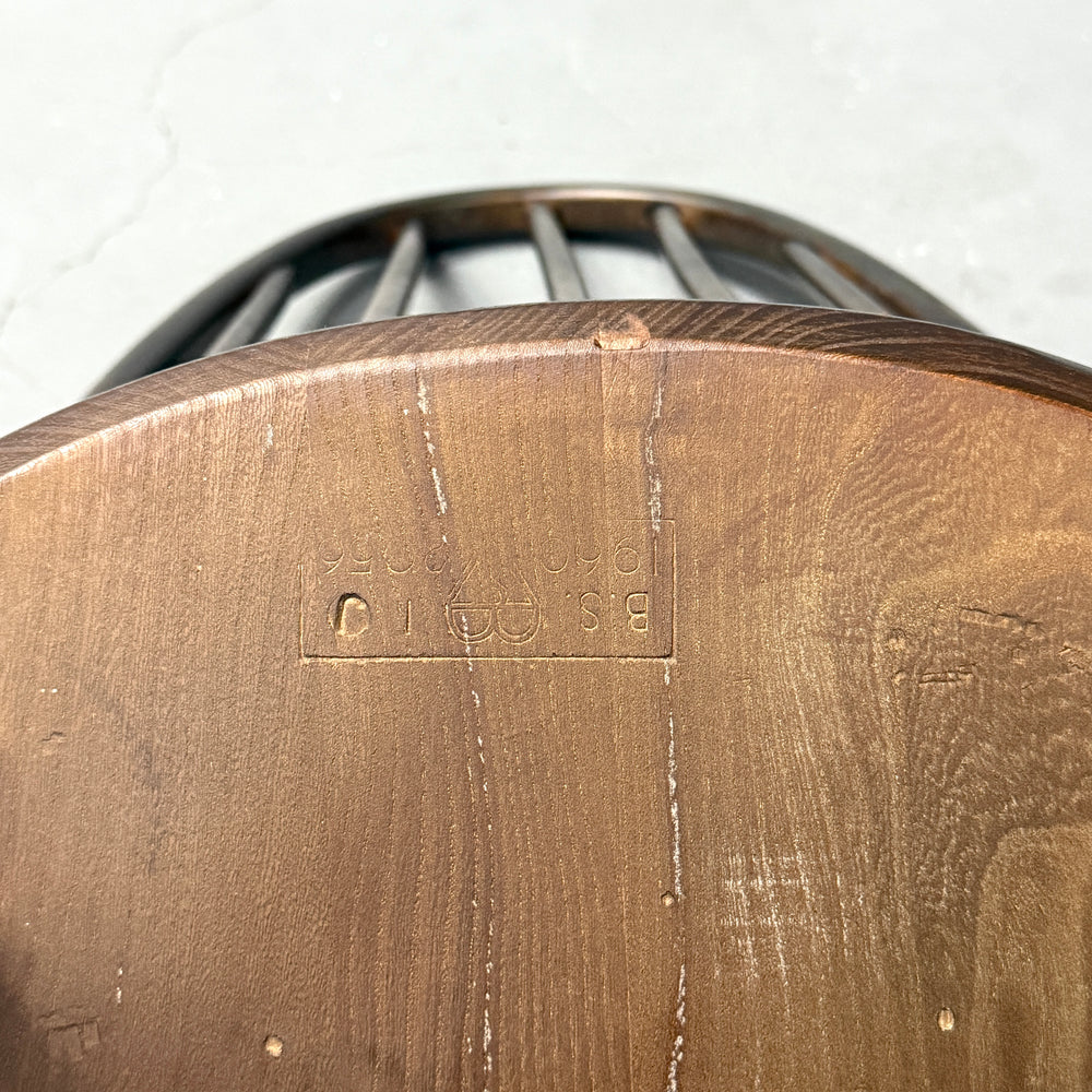 
                      
                        ERCOL(アーコール) / QUAKER CHAIR DARK クエーカーチェア ダークコロニアル (6)
                      
                    