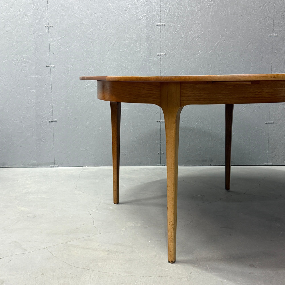 
                      
                        SUTCLIFFE OF TODMORDEN / Extension round table エクステンション ラウンドテーブル(501)
                      
                    