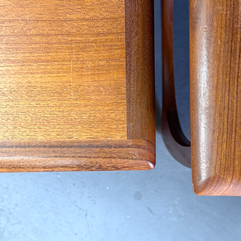 
                      
                        G-PLAN(ジープラン) / Astro  Tile top Nest table アストロ タイルトップ ネストテーブル (501)
                      
                    