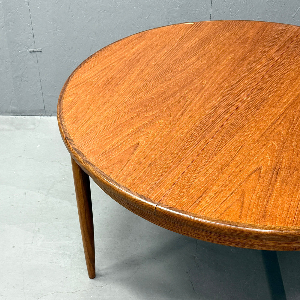 
                      
                        G-PLAN(ジープラン) / Fresco ROUND TABLE フレスコ ラウンドエクステンション ダイニングテーブル (409)
                      
                    