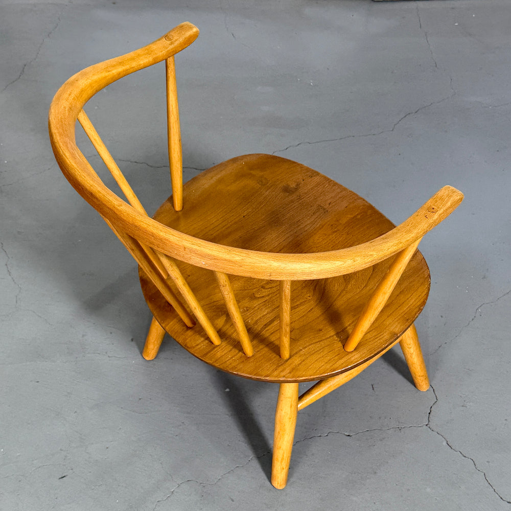 
                      
                        ERCOL(アーコール) COWHORN CHAIR / カウホーンチェア (301)
                      
                    